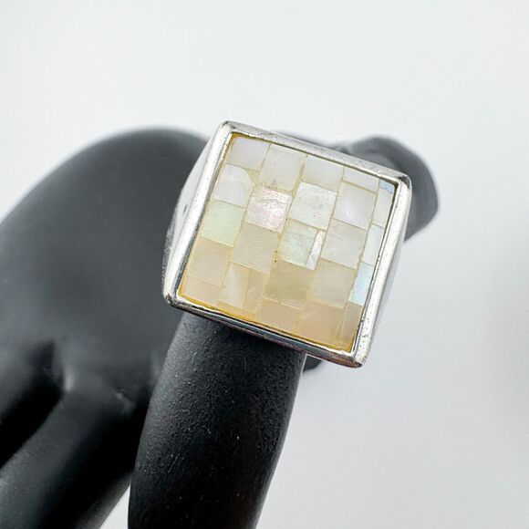 Lia Sophia Silver Tone Mother of Pearl Mosaic Ring Modern Square Statement - Picture 1 of 10